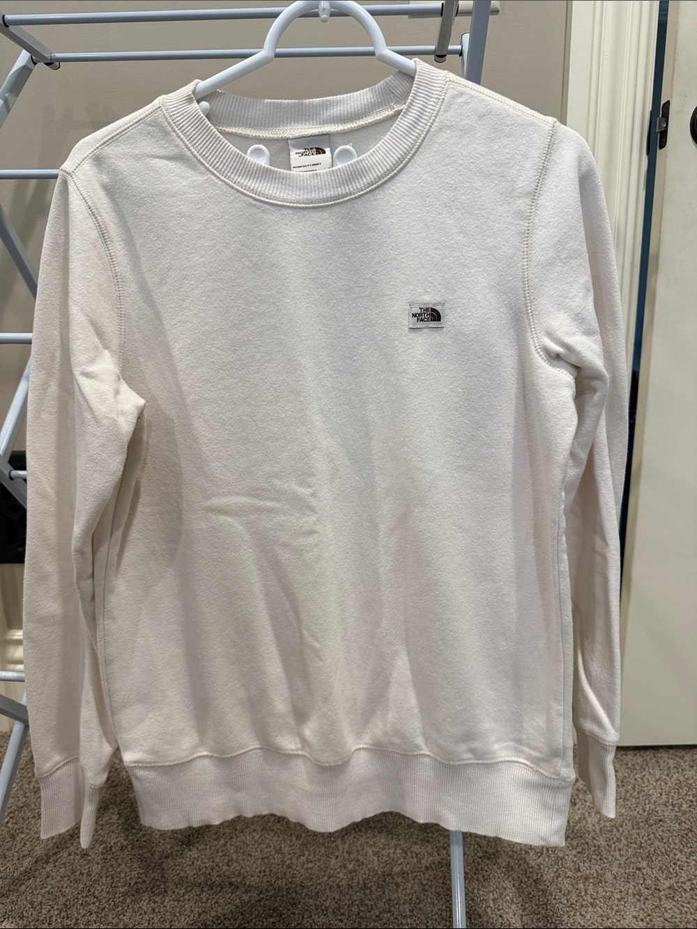 The North Face Off-White Crewneck Sweatshirt with Logo Patch